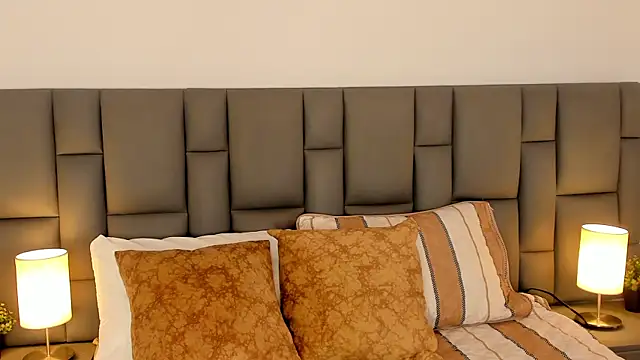 Amelie Belle  online show from April 16, 11:54 am