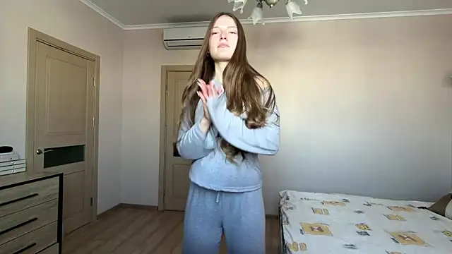 Milayouknow online show from February 17, 9:30 am