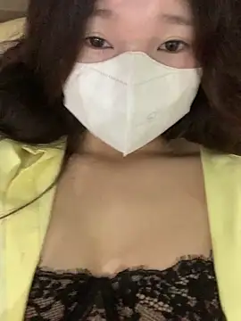 Rin-yiyi online show from February 27, 3:17 am