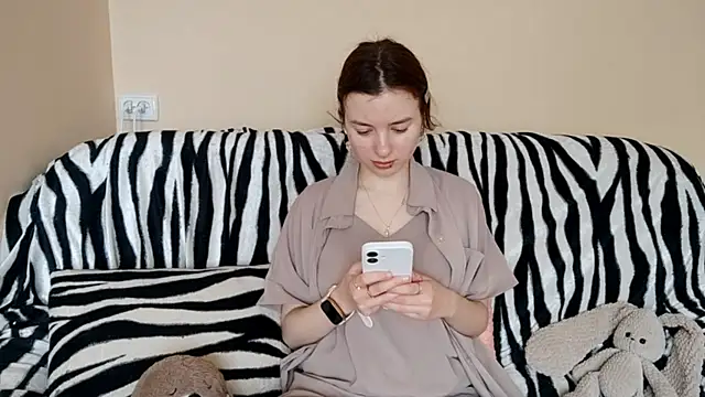 LanitaHemple online show from April 2, 6:11 am