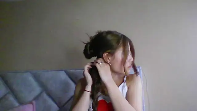 Maf Girl online show from March 5, 9:43 pm