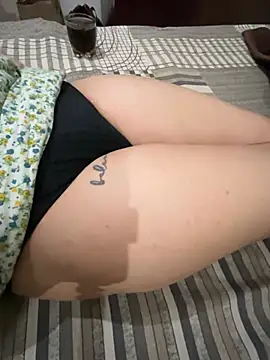 unicornbabe23 online show from June 19, 8:01 pm