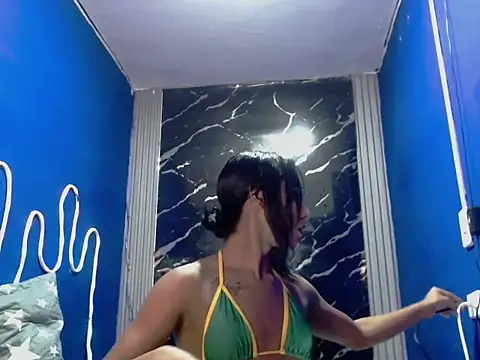 Valentina hot online show from April 26, 3:48 am
