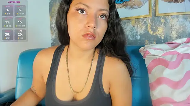 JennaMooree online show from April 9, 11:48 am