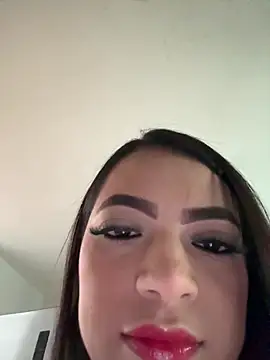 Aurea Silk online show from April 11, 9:51 pm