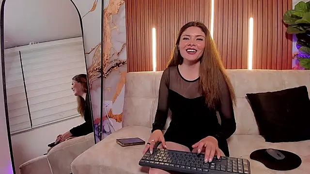 Scarlett Raven  online show from February 9, 11:51 pm