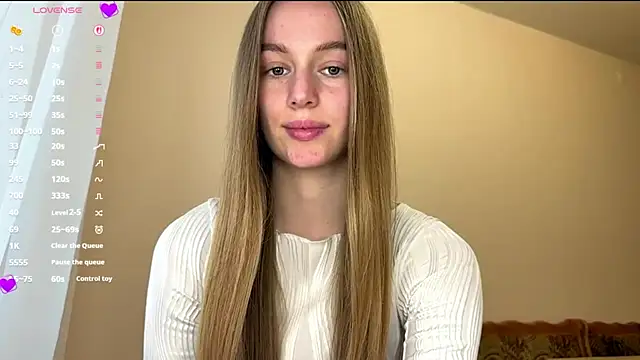 Viktoria Vibes online show from June 6, 3:40 pm