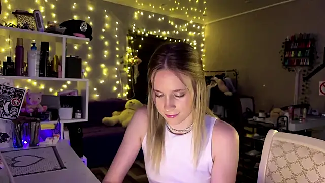 amily sunray online show from February 25, 2:15 pm