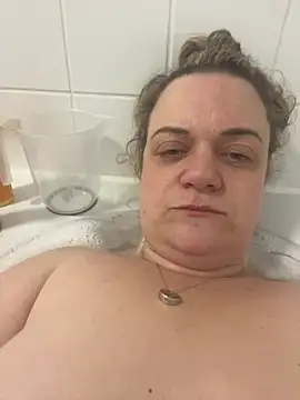 Piper Milf 36 online show from March 8, 8:02 pm