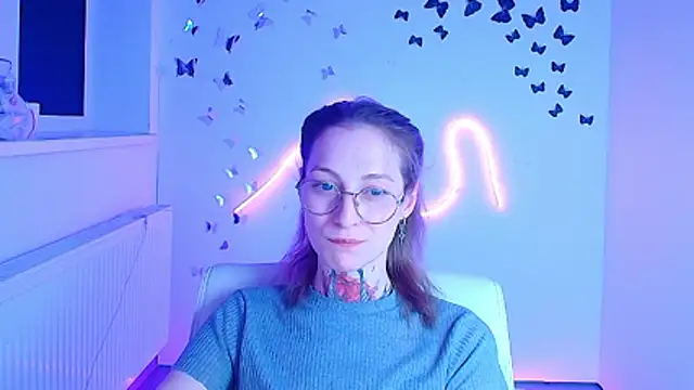 Esmi Winter online show from March 16, 12:31 pm