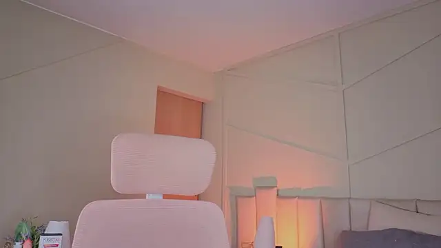 Eyes moon  online show from March 5, 3:13 am