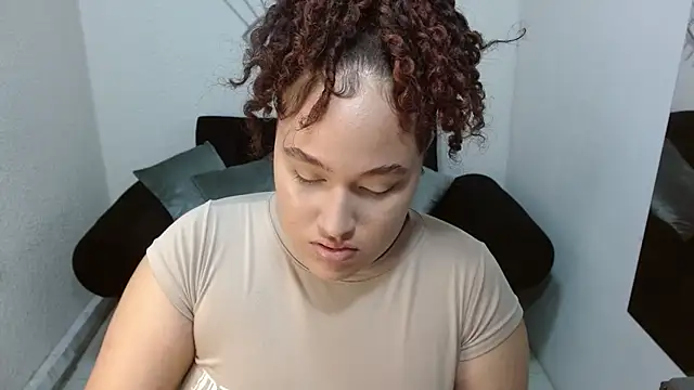 leilanewgirl online show from March 20, 12:54 pm