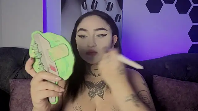 meowboo online show from March 12, 7:27 pm