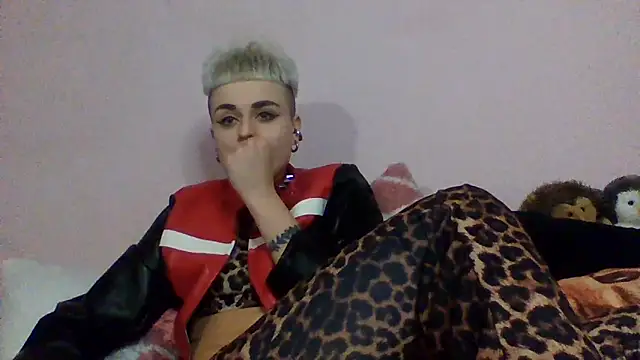 AlisaDear257 online show from February 24, 9:13 pm