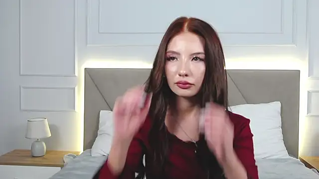 AlisiaStill  online show from February 10, 12:08 pm