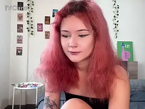 pixieyes00n online show from February 24, 2:55 am