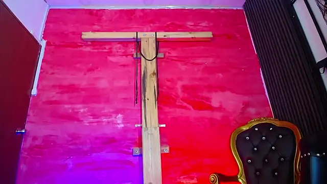 Zoe Ferrer7 online show from March 13, 8:10 pm