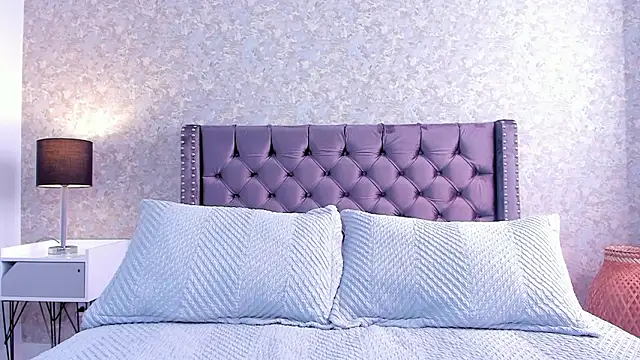 Honey Sweet777  online show from February 16, 7:47 pm