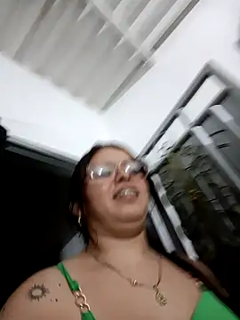 Royal street 1 online show from February 27, 5:29 am