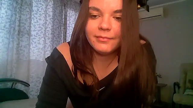 VictoriaPricee online show from March 25, 1:14 pm