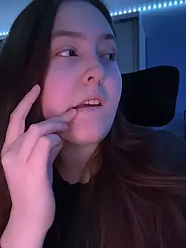 LixuryBaby online show from March 3, 8:48 pm