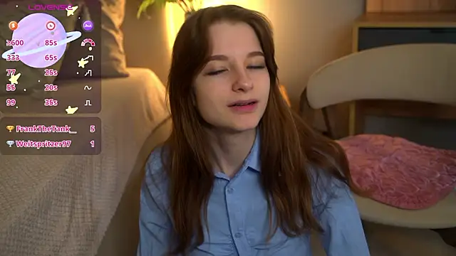 Jenniferr  online show from March 5, 3:08 pm