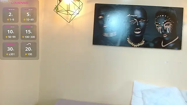 Eve Bennett online show from March 3, 5:30 pm