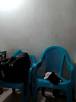 honey-suckle online show from March 2, 5:30 pm