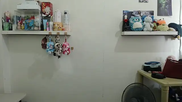 GloryKulikowski online show from March 3, 1:44 am