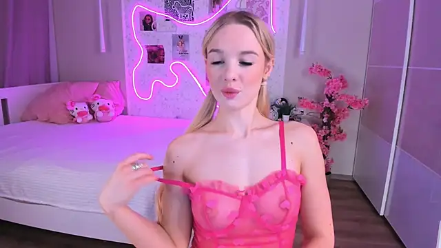 Ella Lane online show from March 26, 3:08 am