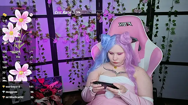 kitsune little online show from April 5, 10:42 pm