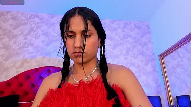 Isabell  26 online show from April 18, 7:58 pm