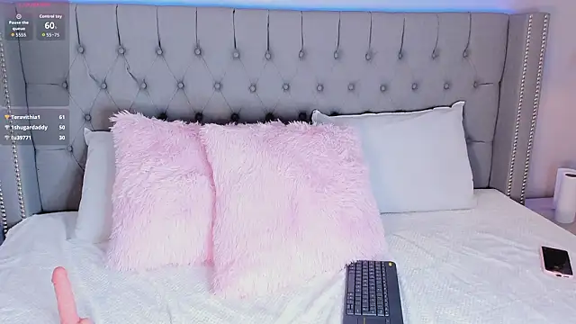 angelina honey  online show from March 23, 8:31 am