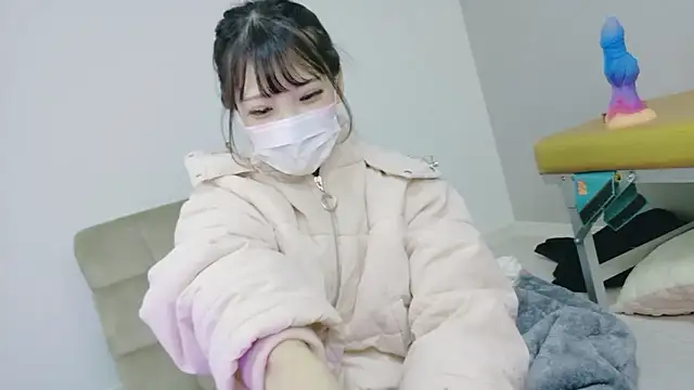 nene sakurada online show from March 13, 10:00 pm