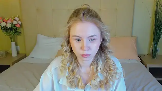 Linda  Bloom online show from March 22, 12:49 am