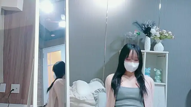 Yuna chan  online show from March 7, 2:40 am