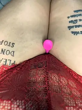 Bloom Dahlia online show from March 18, 3:44 am