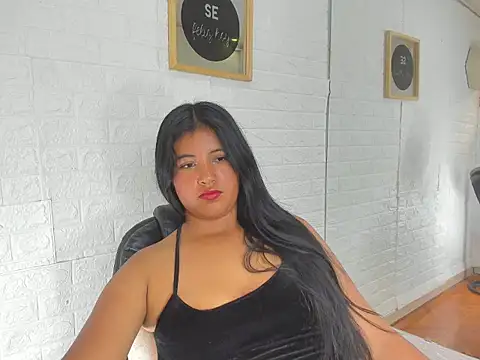 Iris Laus online show from February 18, 3:22 pm