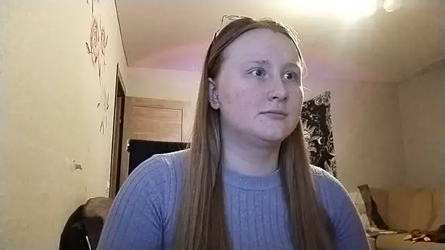 AnikaLipps online show from April 17, 2:24 am