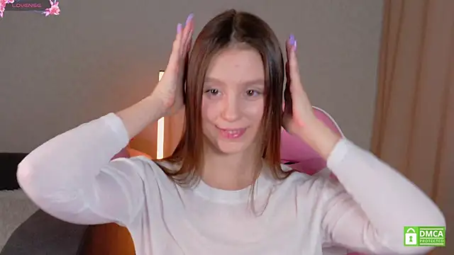 KateNickson online show from April 19, 5:29 am