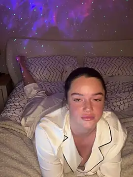 Maisierose online show from February 15, 12:46 am