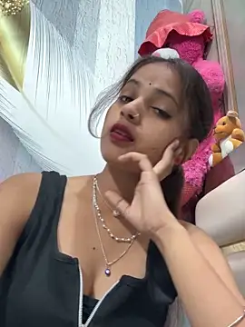 samayra1144 online show from April 4, 7:51 am