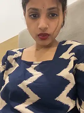 samayra1144 online show from May 28, 7:45 pm