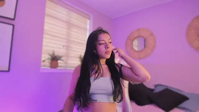 Lummii  online show from February 21, 7:14 pm