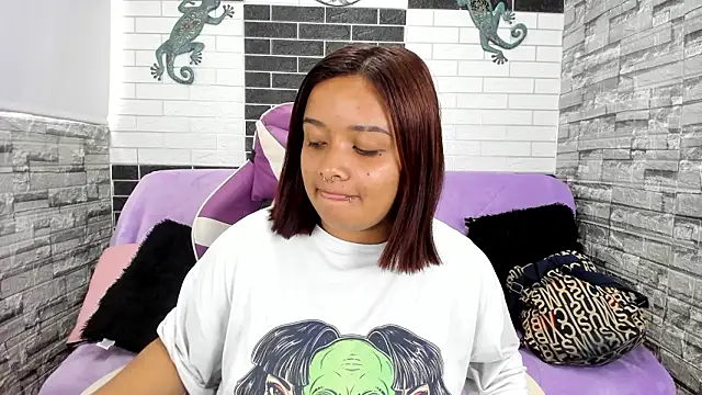 Sienna Lux01 online show from March 4, 3:29 pm