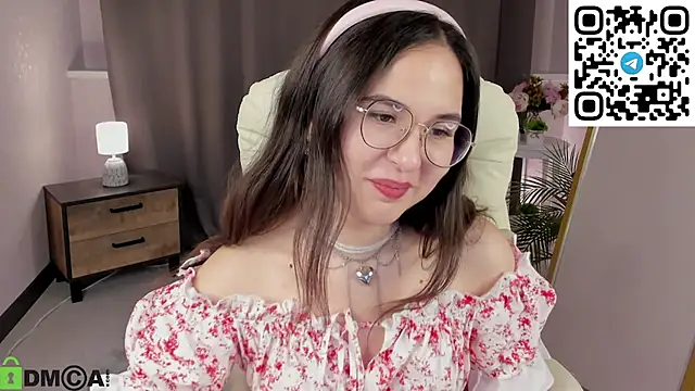 leylamirage online show from February 20, 2:07 pm