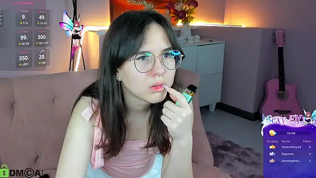 leylamirage online show from April 2, 1:41 pm