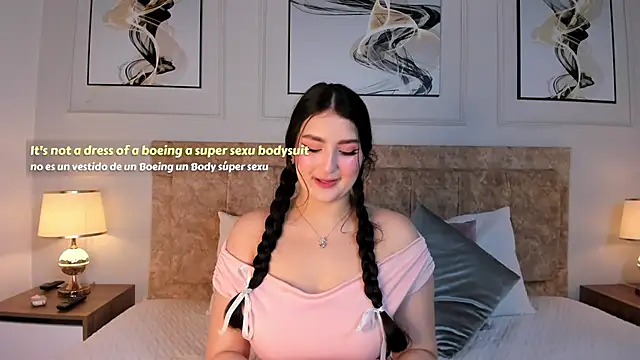 zoe moon   online show from April 4, 2:16 pm