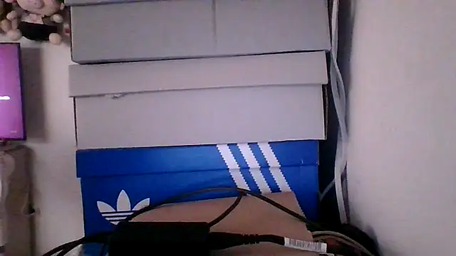 pocahontas hotty online show from April 14, 6:52 pm