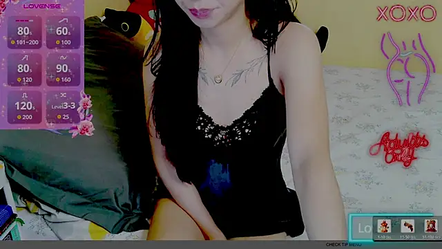 Luna Moonfang online show from July 28, 2:35 pm